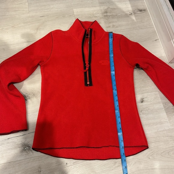 DKNY NWOT Terri Sweater with quarter front Zipper in 100 Polyester. - Picture 9 of 11